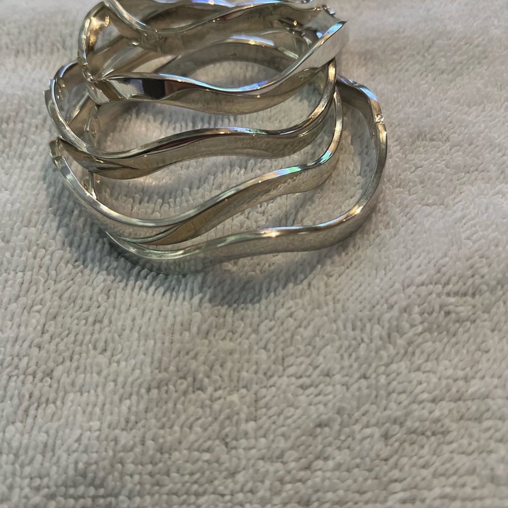REDUCED*Silver 925 Bangles -5 Bracelets. New No scratches. Break away bangle - Picture 2 of 9
